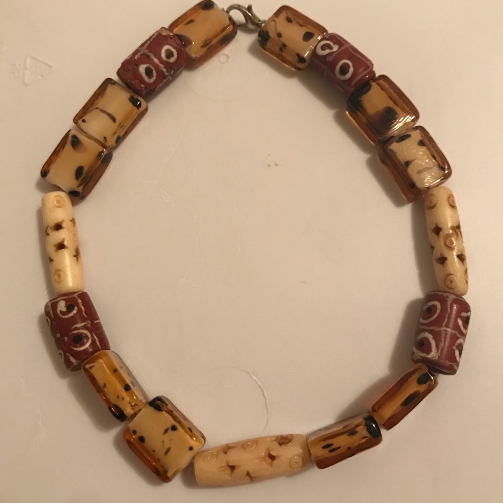 A choker and bracelets